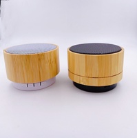 Vente chaude A10 Bambou Sans Fil Bluetooth Haut-Parleur Portable Mini Audio Subwoofer Titulaire De La Carte Extérieure USB Gadgets Promotionnel