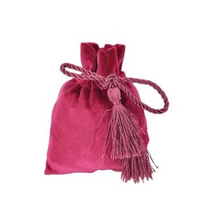 Pochettes à bijoux en velours gris 10x15cm (4x6 pouces) avec cordon de serrage, petits sacs cadeaux en velours pour bagues, bracelets, boucles d'oreilles, cosmétiques - Product Image 1