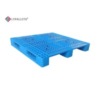 Palette en plastique injecté durable, palette moulée par injection sur mesure OEM pour l'expédition de marchandises à l'exportation