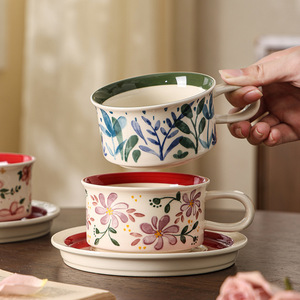 Ensemble de tasses à café vintage avec soucoupes, coffret cadeau, tasse en céramique haut de gamme, design floral peint à la main, rétro, résistant à la chaleur, écologique, pour la maison - Product Image 1