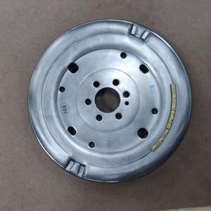 Pièces automobiles DSG 0AM <span class=keywords><strong>Kit</strong></span> d'<span class=keywords><strong>embrayage</strong></span> à double disque de <span class=keywords><strong>volant</strong></span> 0AM198142L 0AM141017CP 0AM198140B 602000100 Modèle pour voiture - Product Image 2