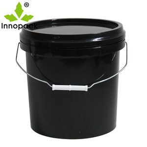 Barils ronds en plastique vides de <span class=keywords><strong>10</strong></span> L de couleur noire avec poignée en métal, seau en plastique de qualité alimentaire de <span class=keywords><strong>10</strong></span> <span class=keywords><strong>litres</strong></span> pour l'industrie - Product Image 3