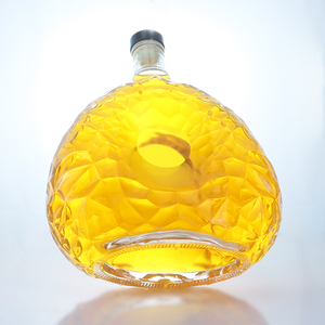Botella de Licor de Vidrio Multifacética de Diseño Geométrico Nórdico Moderno, Botella Vacía para Whisky y Brandy, Envase de Vidrio de Alta Calidad para Licores - Product Image 4