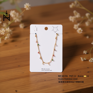 Collana in Acciaio Inossidabile con Ciondolo in Zircone, Design a Goccia Colorata - Product Image 3