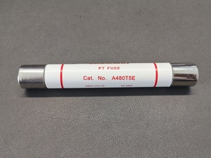 ฟิวส์ A480T5E 4.8KV 5E PT ฟิวส์ทองแดงแรงดันปานกลางสำหรับหม้อแปลงไฟฟ้า พร้อมความสามารถในการตัดวงจรต่ำ - Product Image 1