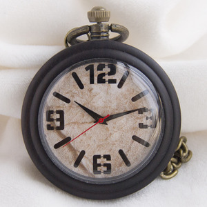 Nuovo Orologio da Tasca Rotondo Vintage in Legno con Catena in Legno Massiccio - Product Image 3