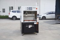 Machine d'empotage automatique de silicone et de colle LED de haute précision Distributeur de liquide unique en ligne Robot de distribution de colle à opération facile