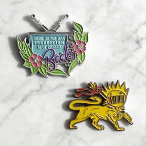 工場高品質ソフトエナメル亜鉛合金鉄製工芸品金銀メッキカラフルブローチラペルピン - Product Image 3