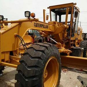 Niveleuse Caterpillar 120G avec lame jaune, cabine fermée, commande PLC, pneus tout-terrain de 140k, grand format - Product Image 4