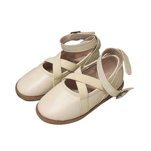 In Pelle di danza Balletto Croce Elastico bambini genuino scarpe di Cuoio Delle Ragazze di Balletto Pattini di vestito - Product Image 3