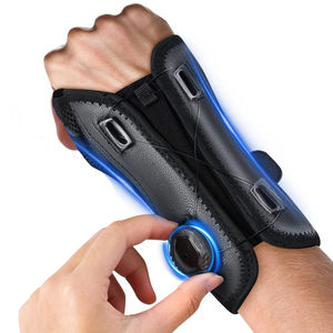 อุปกรณ์พยุงข้อมือแบบปรับได้พร้อมแผ่นอลูมิเนียมและระบบหมุนปรับแรงกด - Product Image 1