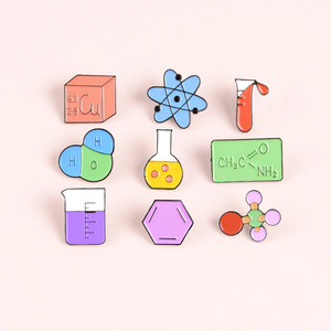 Pin de Esmalte con Diseño de Partículas de Física y Química, Tabla Periódica Molecular, Broche para Científicos y Médicos, Recuerdo - Product Image 5