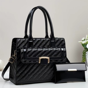 กระเป๋าถือแฟชั่น PU หนังเทียม 2 ชิ้น ชุดกระเป๋าสะพายไหล่ผู้หญิง ดีไซน์หรูหรา พร้อมกระเป๋าเงิน - Product Image 4