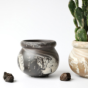 Petit pot à fleurs en céramique de style nordique respirant <span class=keywords><strong>pour</strong></span> plantes succulentes, à utiliser sur le bureau, design <span class=keywords><strong>tortue</strong></span> de montagne - Product Image 3