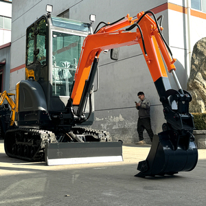 รถขุดขนาดเล็กสำหรับการเกษตร จัดส่งรวดเร็ว 2.5 ตัน เครื่องยนต์ Kubota ราคาถูก รถขุดขนาดเล็กพร้อมห้องโดยสาร รถขุดมือสอง - Product Image 4