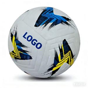 Balón de Fútbol N.º 5 de Cuero PU Engrosado Resistente al Desgaste para Entrenamiento de la <span class=keywords><strong>Champions</strong></span> <span class=keywords><strong>League</strong></span> y Deportes al Aire Libre - Product Image 3