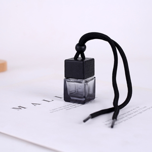 Diffuseur de parfum de luxe vide en verre de 8 ml, vert, bleu, noir, jaune, pour voiture, à suspendre - Product Image 6
