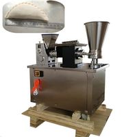 Machine économique pour faire des pierogi à la maison