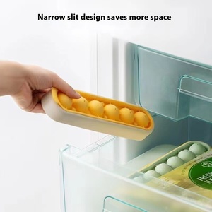 Moule à glaçons en silicone portable anti-fuite pour 6 boules, extra large, pour des glaçons ronds parfaits dans les boissons, supports pour cornets de crème glacée - Product Image 4