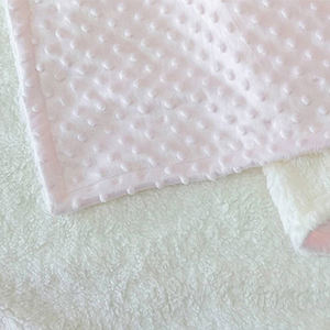 Couverture en polaire dhl pour bébés, confort ultra doux et personnalisé - Product Image 4