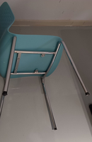 Chaise en plastique bleu clair avec pieds en métal, empilable, design minimaliste, prix DDP USA, chaises de restaurant sur mesure / fabriquées sur commande