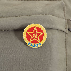 Sowjetische Sterne und Flügel Emaille Pin Rote Medaille Brosche Hammer und Sichel Revers Abzeichen Schmuck Geschenk für Freunde und Sammler - Product Image 3