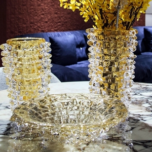 Vase à fleurs en <span class=keywords><strong>verre</strong></span> soufflé à la main, cylindrique <span class=keywords><strong>et</strong></span> lourd, avec centre de table sculptural en or champagne, vase décoratif de luxe fait main - Product Image 2