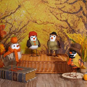 Décoration de la récolte de Thanksgiving : Oiseau Hyde Eek en peluche personnalisé - Product Image 3