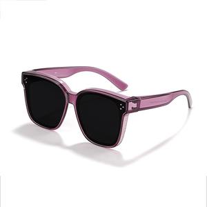 Lunettes de soleil polarisées pour femmes, verres UV400 TAC, type 3, pour le cyclisme, la conduite, les sports de plein air, monture noire - Product Image 1