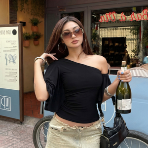 Top Asimétrico con Volantes y Hombro Descubierto, Cuello Inclinado, Manga Corta, Ajuste Ceñido, Estilo Hot Girl, Efecto Adelgazante - Product Image 5