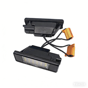 Éclairage de plaque d'immatriculation LED pour Mercedes Benz Vito W639 W906 <span class=keywords><strong>Viano</strong></span> Sprinter, lampe de plaque d'immatriculation arrière - Product Image 1