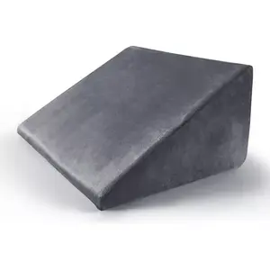 Coussin orthopédique en mousse Viafoam pour le soutien du sommeil et le repos au lit - Product Image 1