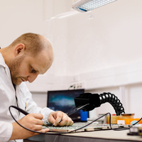 Nouvelle cabine d'extraction de fumée mobile à longue durée de vie pour soudure, bricolage, découpe laser personnalisée, haute efficacité
