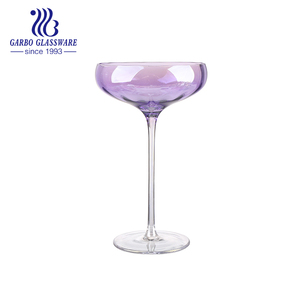 Calici in Vetro Colorato Arcobaleno Fatti a Mano, Bicchieri da Vino Rosso 250ml, Calici per Gin Tonic, Flute per Feste, Bicchieri Personalizzati per Cocktail - Product Image 3