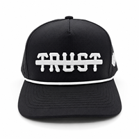 Gorra de Golf de 5 Paneles, Corte Láser Perforado, Logotipo Bordado en 3D, Poliéster de Alta Calidad, Rendimiento Deportivo, Secado Rápido, Unisex