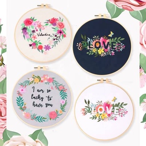 Kit de Bordado de Algodón Hecho a Mano, Punto de Cruz y Costura, Cuadros Colgantes DIY con Flores para Decoración de Sala de Estar - Venta al por Mayor - Product Image 1