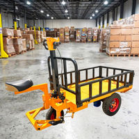 Camion porte-charge motorisé à plateau plat, directement de l'usine, avec siège et cage en treillis métallique pour le transport sur chantiers et dans les centres de jardinage