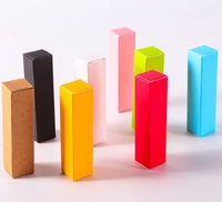 Une variété d'options de couleur d'emballage Tubes de brillant à lèvres rouge à lèvres emballage papier plié paquet de petite capacité pour bricolage cosmétique