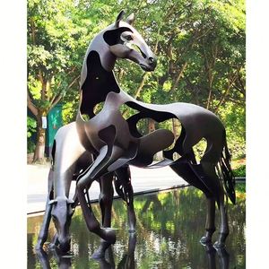 Arte Moderno de Dos Caballos en Acero Inoxidable con Diseño Hueco para Vestíbulo de Hotel, Espacio Comercial, Tamaño Personalizado - Product Image 5