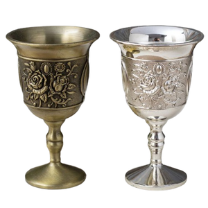 Top vente métal calice métal gobelet Antique Design classique élégant gobelet verres ustensiles de cuisine Bar approvisionnement - Product Image 4