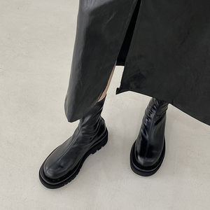 Bottes de randonnée en <span class=keywords><strong>cuir</strong></span> <span class=keywords><strong>Scarpa</strong></span> Chaussures de sécurité d'extérieur personnalisées à semelle épaisse et durable Bottes Martin avec caoutchouc souple pour femmes - Product Image 1