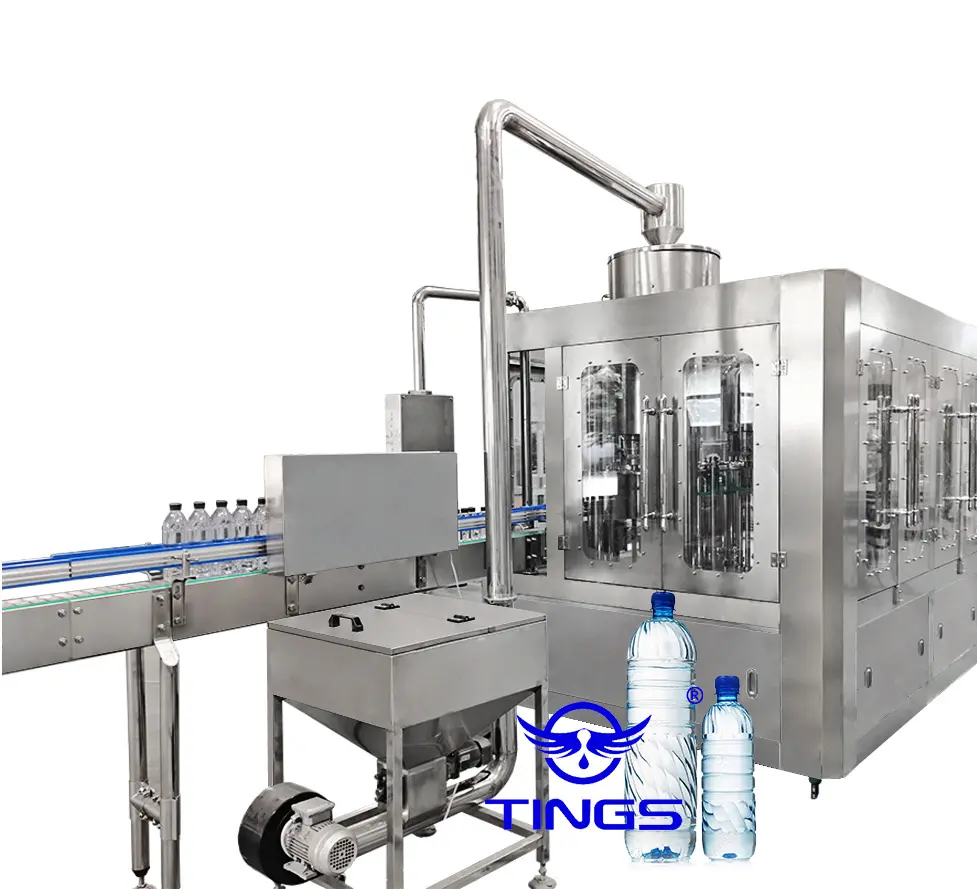 Machine de production d'eau minérale en bouteille PET automatique complète 3 en 1/machine de remplissage d'eau