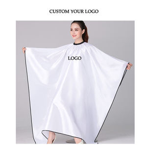 <span class=keywords><strong>Capas</strong></span> <span class=keywords><strong>de</strong></span> Peluquería <span class=keywords><strong>de</strong></span> Alta Calidad con Logotipo Personalizado, <span class=keywords><strong>Capas</strong></span> Elásticas Resistentes al Agua para Peluqueros, Bata <span class=keywords><strong>de</strong></span> Barbería para Clientes - Product Image 3