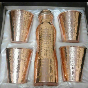 Juego de Botellas de Agua de Hierro Forjado al por Mayor, Utensilios Ayurvédicos, Juego de Bebidas y Regalo de Metal - Product Image 1