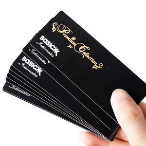 Etiquetas colgantes de papel con logotipo personalizado, nombre de la marca, tamaño, etiquetas de lujo en PVC para ropa y calcetines. - Product Image 5