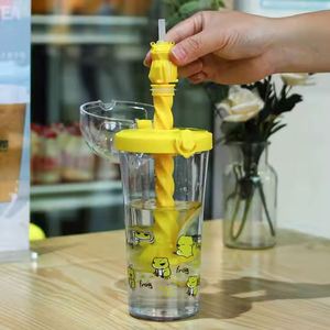 Vaso de Plástico Creativo con Diseño de Animales de Dibujos Animados, para Niños, con Pajita y Boquilla para Beber Directamente, Venta al Por Mayor - Product Image 3