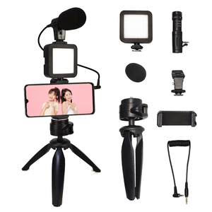 Microphone à condensateur avec trépied et éclairage LED pour caméra photo et vidéo professionnelle, téléphone pour interview, enregistrement en direct, <span class=keywords><strong>YouTube</strong></span> - Product Image 4