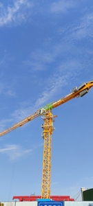 Grue à tour professionnelle 12t de capacité de levage, hauteur maximale 180m, avec moteur et boîte de vitesses, équipement de construction - Product Image 4