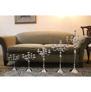 Candelabros de 5 brazos de aluminio de moda para boda y decoración del hogar centro de mesa suministros para eventos y fiestas con acabado dorado - Product Image 6