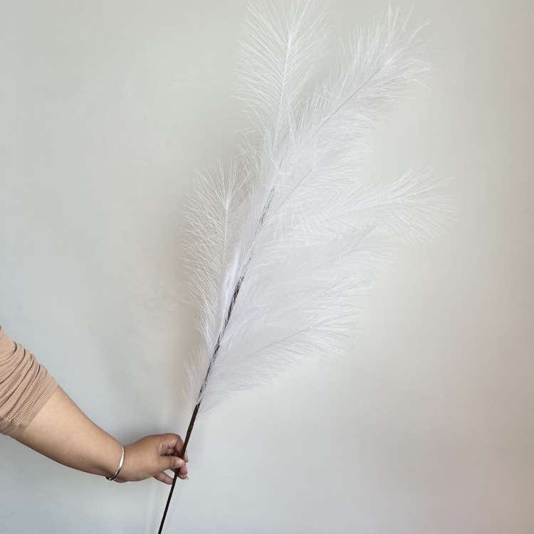 12-head reed fireworks white